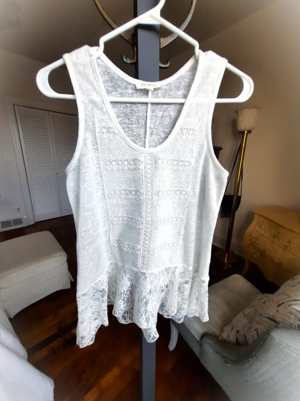 White Lace Trim Peplum Camisole – Soft & Feminine - Picture 2 of 7
